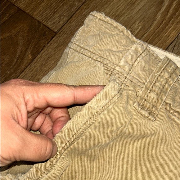 Hollister Men's Beige Cargo Shorts - Picture 4 of 5